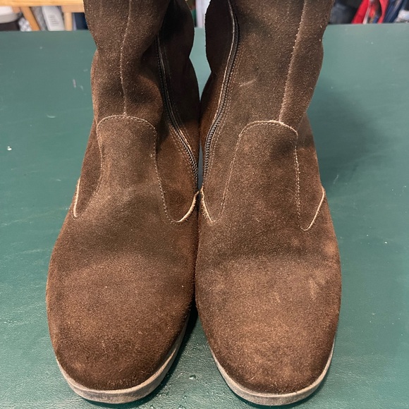 Women’s size 7 knee high boots by Richard Draper - Picture 2 of 10